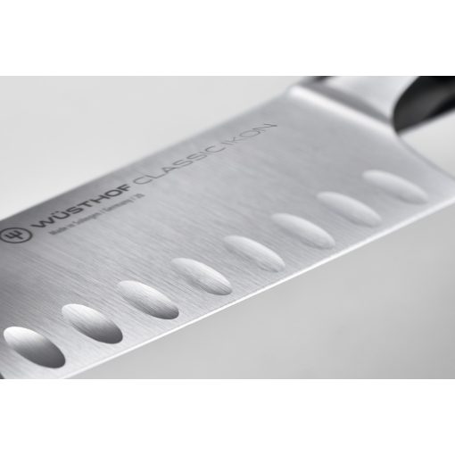 Wüsthof Classic Ikon Santoku 17 cm bordázott kés (4176)