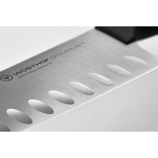 Wüsthof Gourmet Santoku 17 cm bordázott kés (4188)