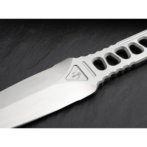 Böker Plus Voodoo fixpengés kés