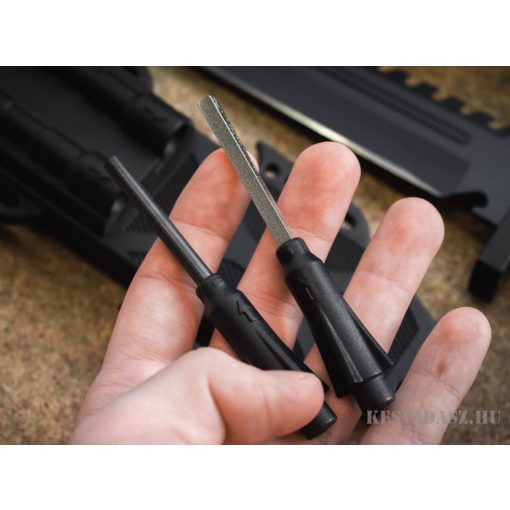 Böker Magnum M-Spec túlélő kés