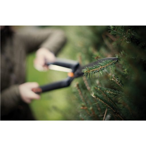 FISKARS SingleStep sövénynyíró HS22