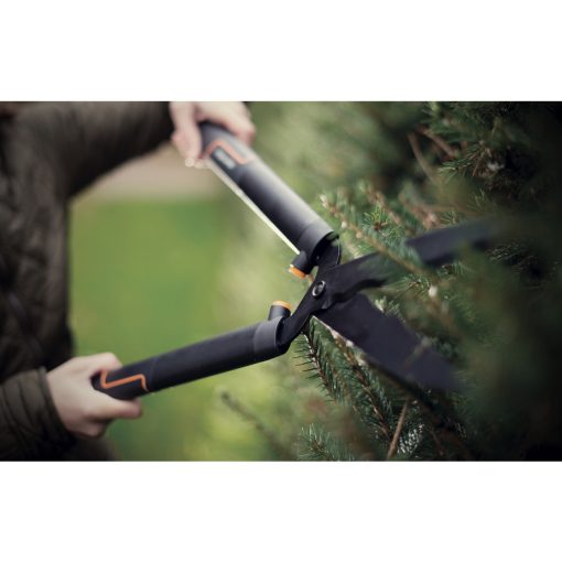 FISKARS SingleStep sövénynyíró HS22