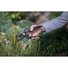 FISKARS Pro metszőolló P90