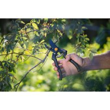 FISKARS Pro metszőolló P90