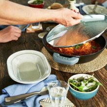 STAUB La Cocotte Wok (30 cm) fekete