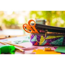 FISKARS Classic gyermekolló (13 cm) narancssárga