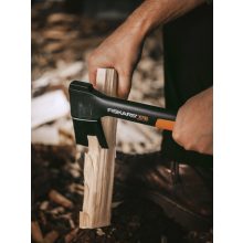 FISKARS X7 kemping fejsze (XS)