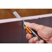 FISKARS CarbonMax Snap-off pengekés (18 mm)
