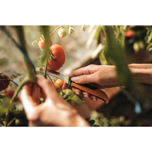 FISKARS X-Series összecsukható betakarító kés K80