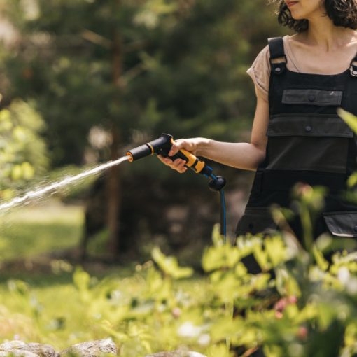 FISKARS Comfort 2 funkciós öntözőfej, elülső vezérlés