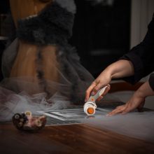 FISKARS görgős vágó, titánium pengével (45 mm)