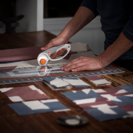 FISKARS görgős vágó (45 mm)