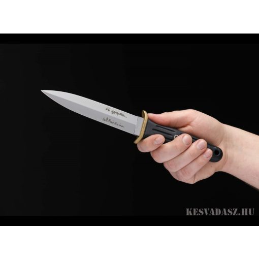 Böker Applegate-Fairbairn Combat II tőr