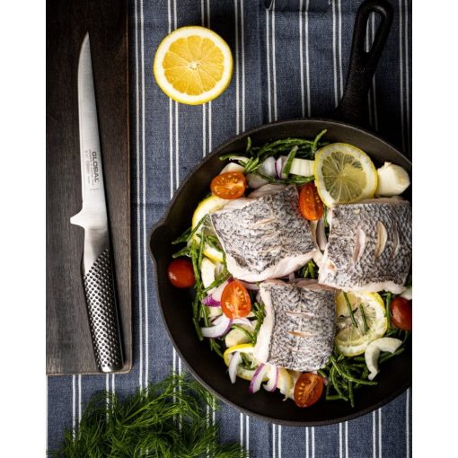 GLOBAL csontozókés 16 cm-es