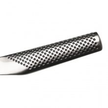 GLOBAL japán granton pengés szakácskés 20 cm
